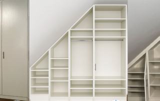 Dachschrägenschrank nach Maß - Tischlerei Jann Caspers